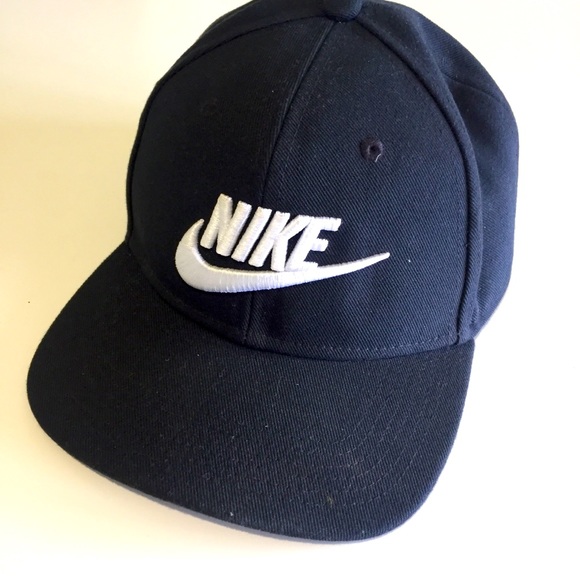 Nike Pro Cap Drifit Flick Tick 